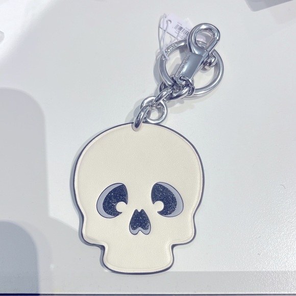 NWT Coach Outlet Halloween Skull Bag Charm - Picture 2 of 4